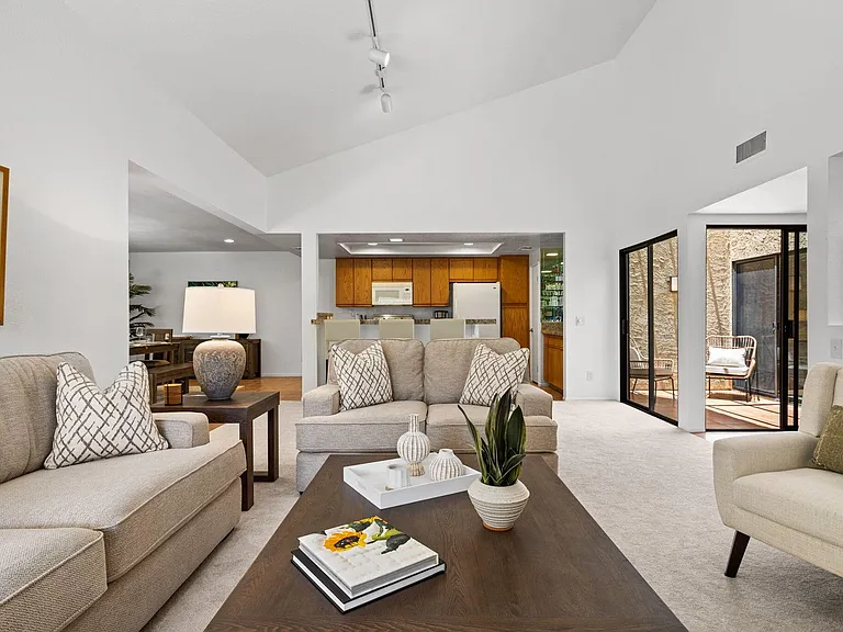 73103 Ajo Ln — Photo 8