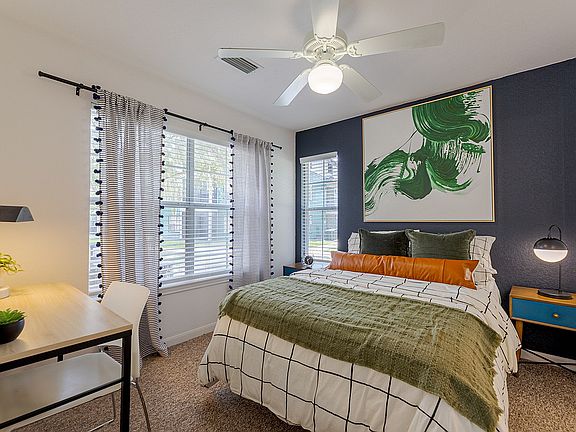 3rd image of 1601 SW 51st Ter #2-6692