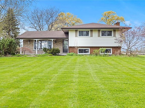 2nd image of 488 Townline Rd
