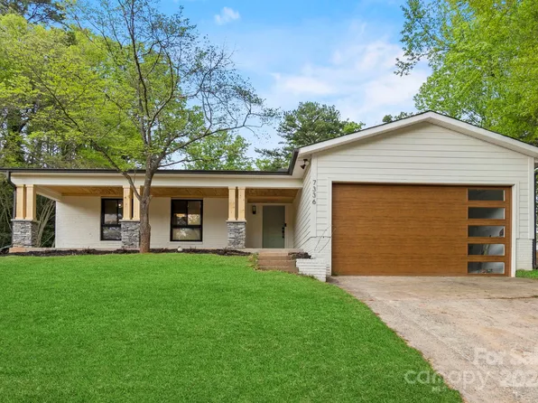 7336 Rollingridge Dr, Charlotte, NC 28211