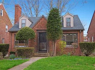 3535 Bainbridge Rd, Cleveland Heights, OH 44118