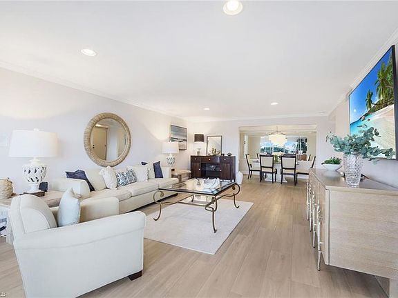 5th image of 3430 Gulf Shore BLVD N #2E