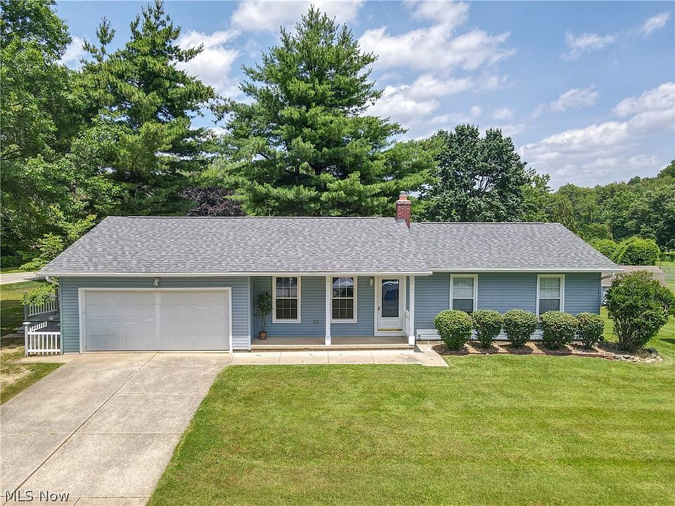 1st image of 143 E Garwood Dr