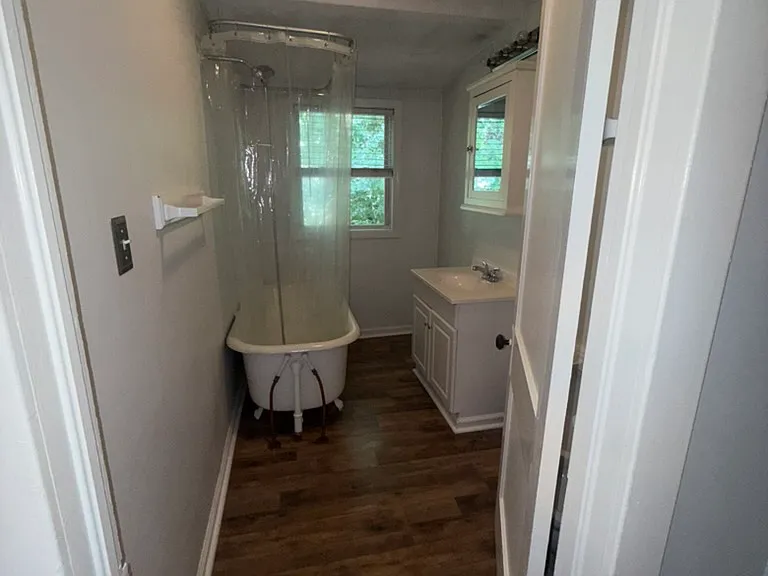 109 Carey Ave — Photo 11