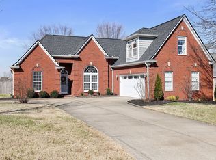 1084 Nealcrest Cir, Spring Hill, TN 37174