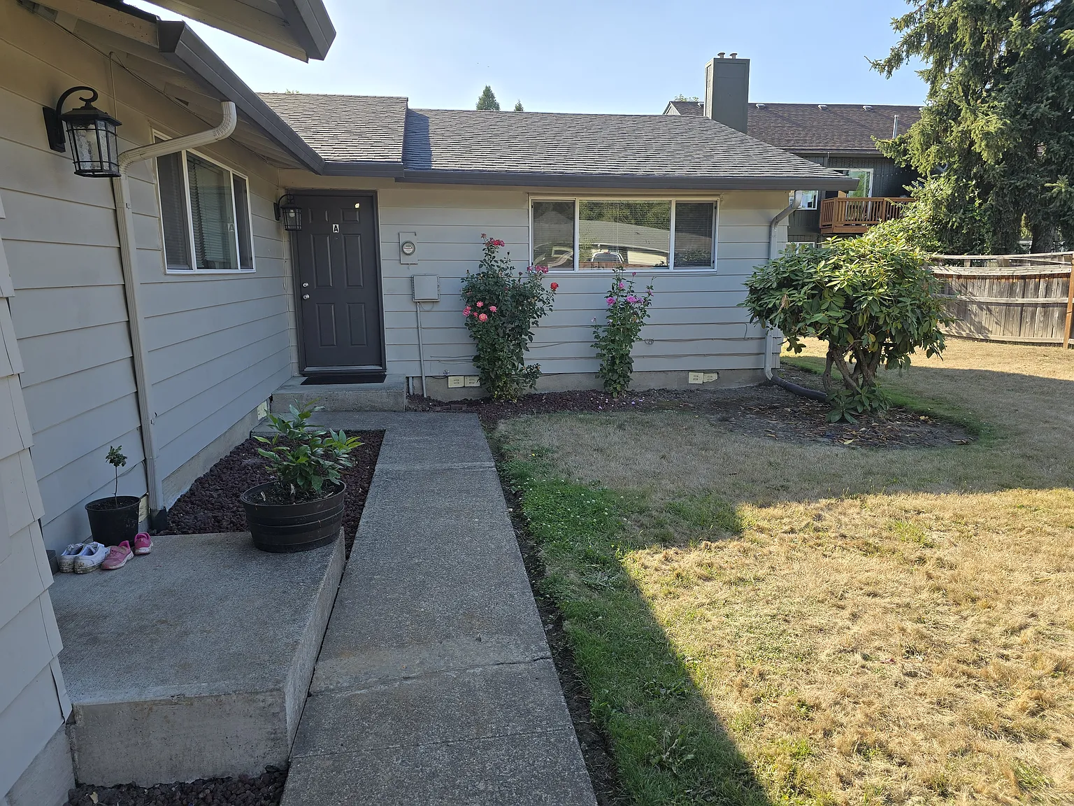 2 bed, 900 sqft, $1,595 — Photo 1
