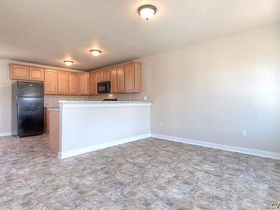 Kitchen and dinning area