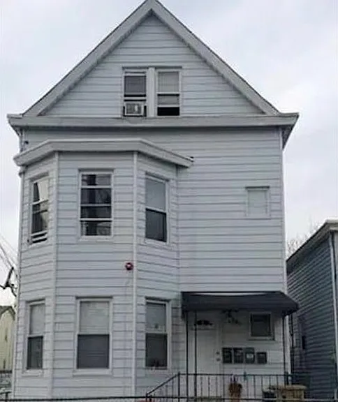 301 Burhans Ave #1 — Photo 1