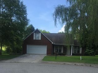 126 Rolling Stone Ln, Clinton, TN 37716