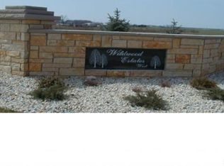 4128 Summer Oak Dr, Smithton, IL 62285