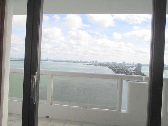 5th image of 1717 N Bayshore Dr #A-3134