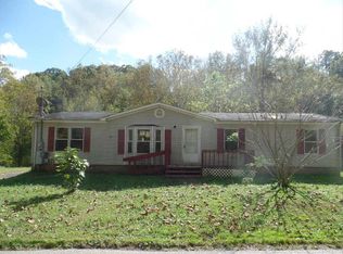 126C Heizer Creek Rd, Poca, WV 25159