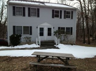 169 Woodland Dr #B, Uncasville, CT 06382