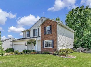1563 Driftwood Ct, Amelia, OH 45102