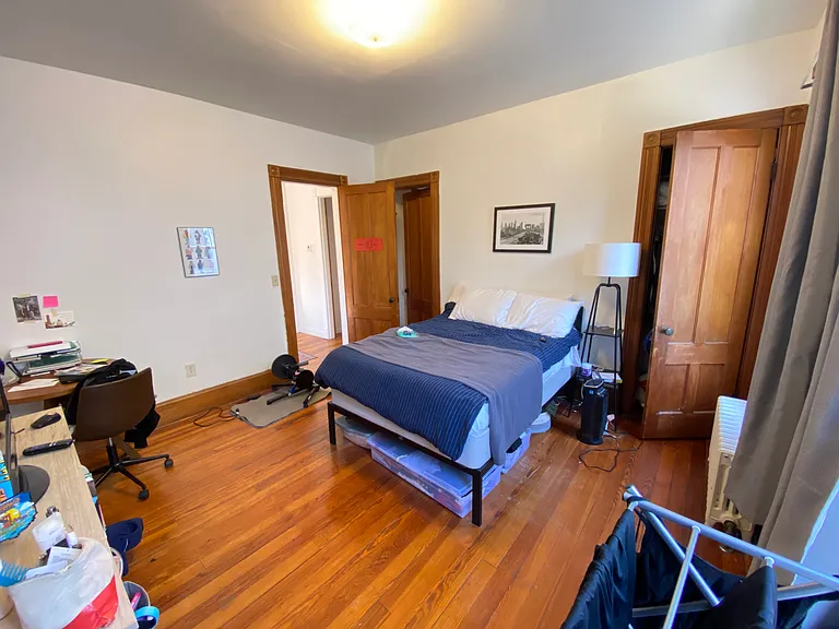797 Orange St #2B — Photo 4