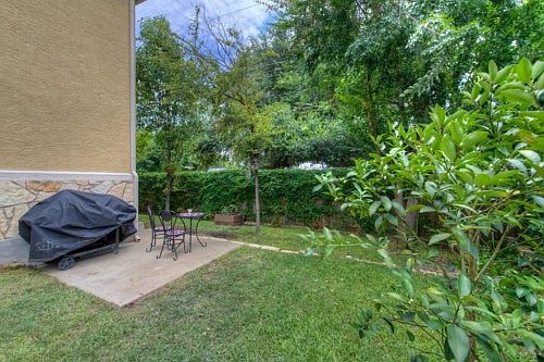 4th image of 1804 Jentsch Ct