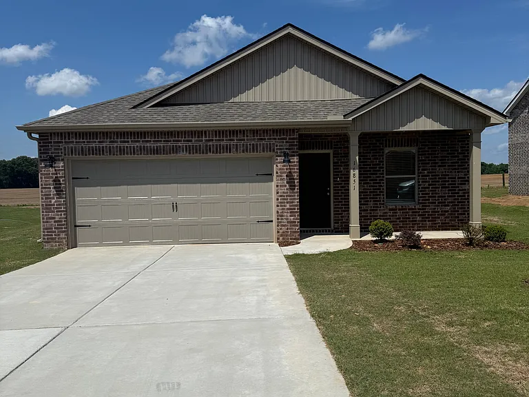16851 Orleans Dr — Photo 1