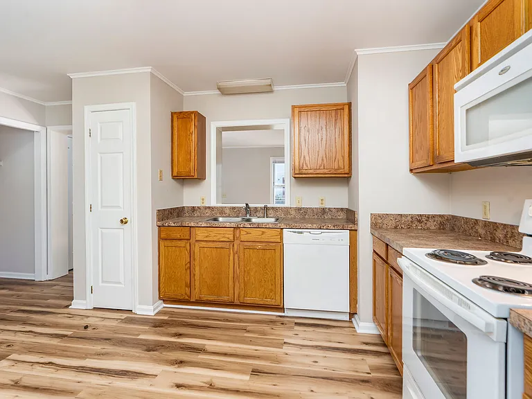 79 Woodlee Rd #3 — Photo 4