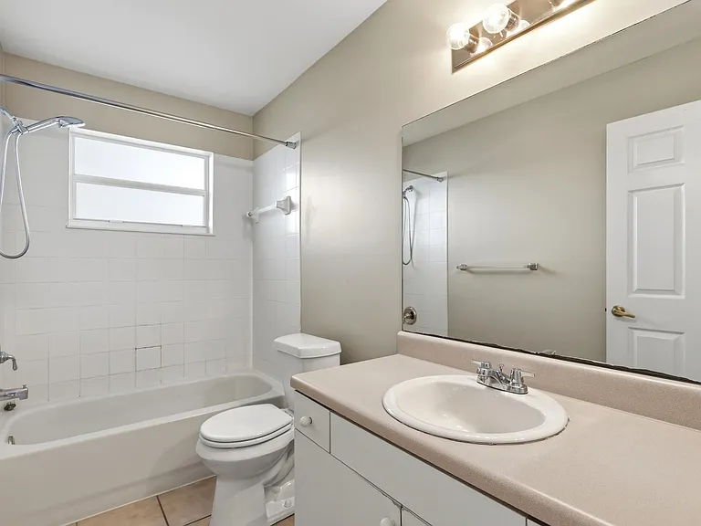 9312 NW 54th St #9312 — Photo 26