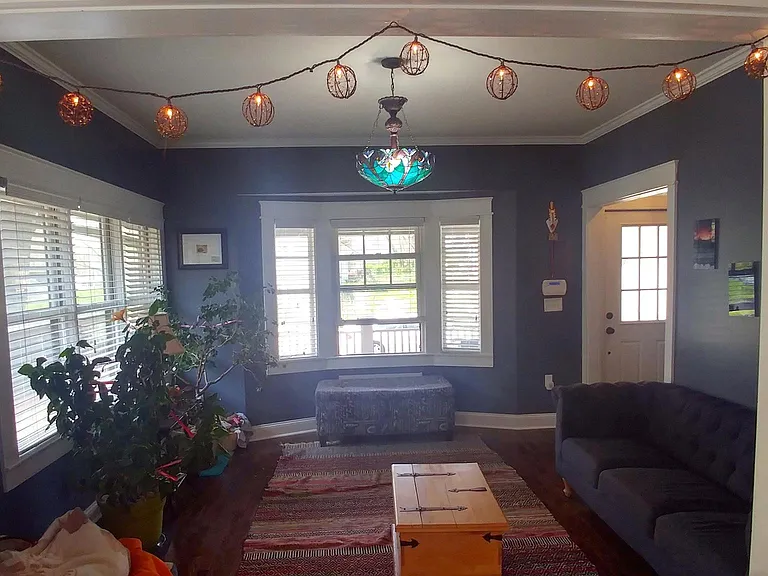 4431 Jefferson St — Photo 3