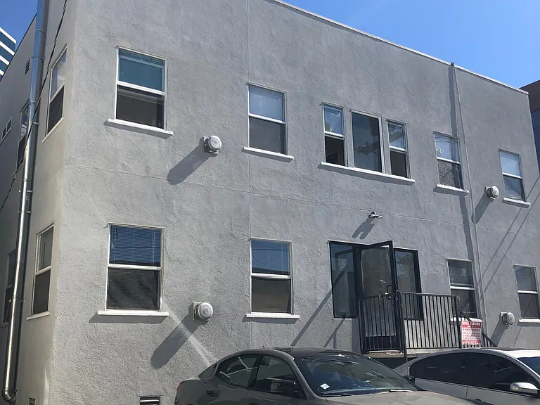 505 N Central Ave #204 — Photo 1