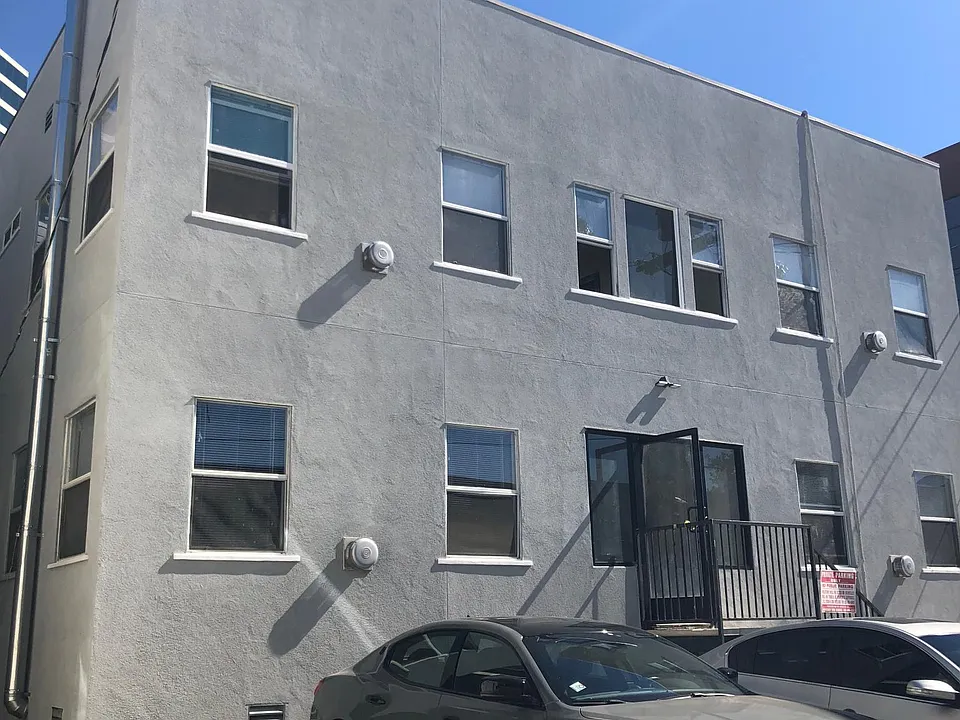 505 N Central Ave #204