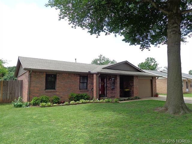 1st image of 13672 S Hickory Pl E