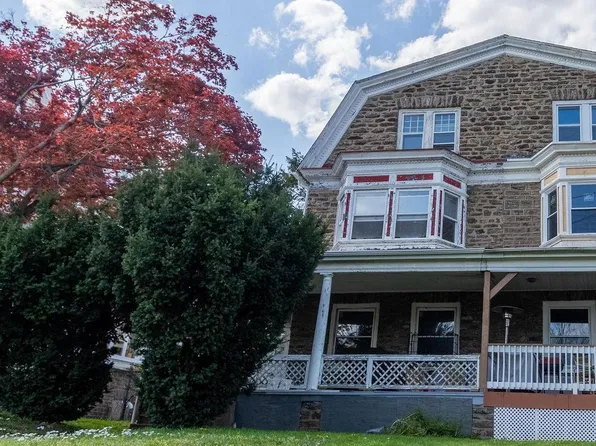 2803 W Queen Ln, Philadelphia, PA 19129