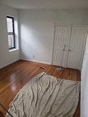 2nd image of 3204 Holland Ave #F