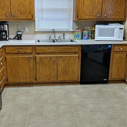 5th image of 4709 NW 15th St