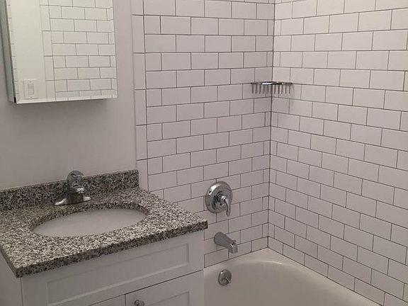 3rd image of 97-50 Queens Blvd #609