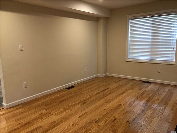 5th image of 28 Avenue A