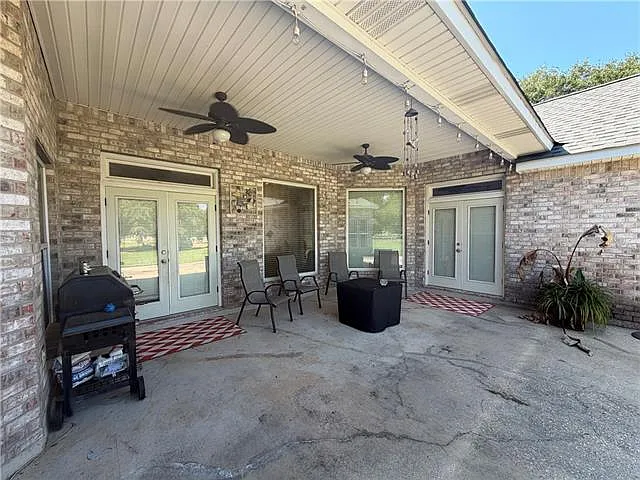 39348 McKendall Dr — Photo 22