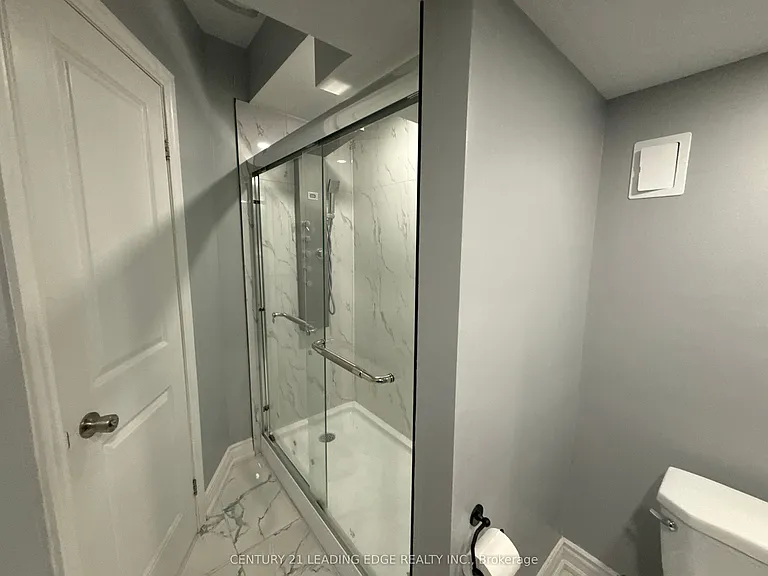 11 Northern Breeze Cres #LOWER — Photo 16