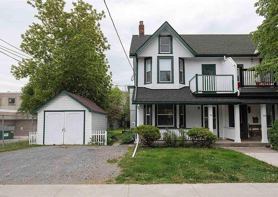 47 Ellerbeck St, Kingston, ON K7L