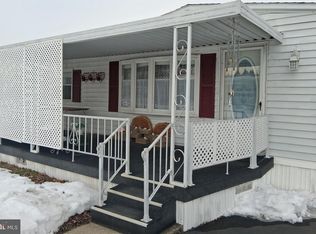 17 Stony Run Vlg, Denver, PA 17517