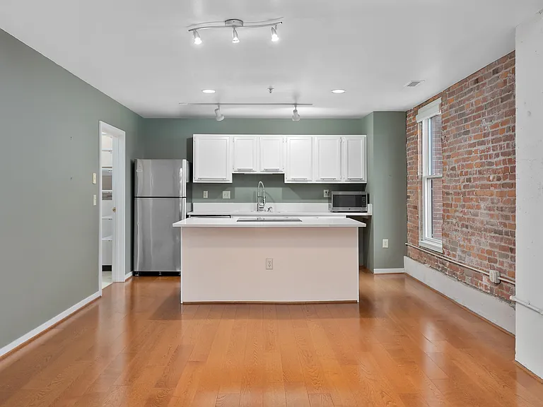 432 E Rich St #4E — Photo 17