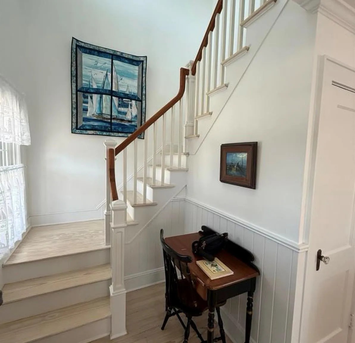 3 bed, 2.0 bath, 1526 sqft, $4,000 — Photo 4