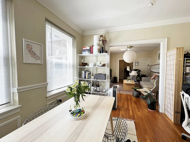 5-7 Craigie Cir #43 — Photo 2