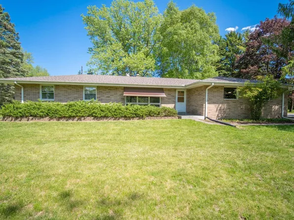 1450 North Green Bay ROAD, Grafton, WI 53024