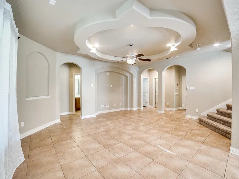 12602 Emmett Grv — Photo 5