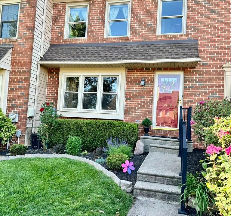 2nd image of 3904 Seneca Ct