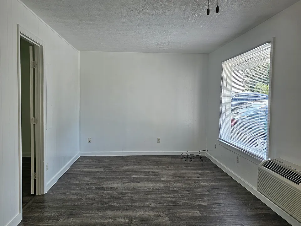 180 Maxey Flat Rd #6