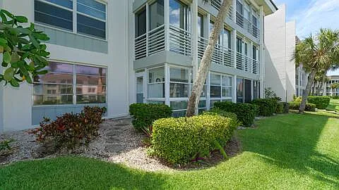 4320 Falmouth Dr #105-B105-B105 — Photo 6