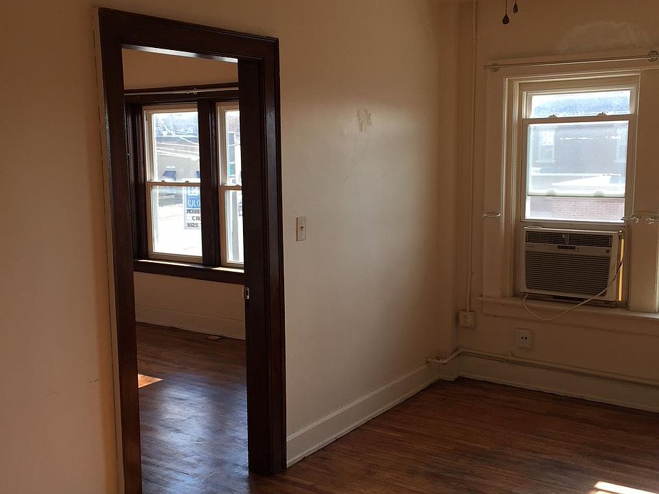 1st image of 3167 N High St #2