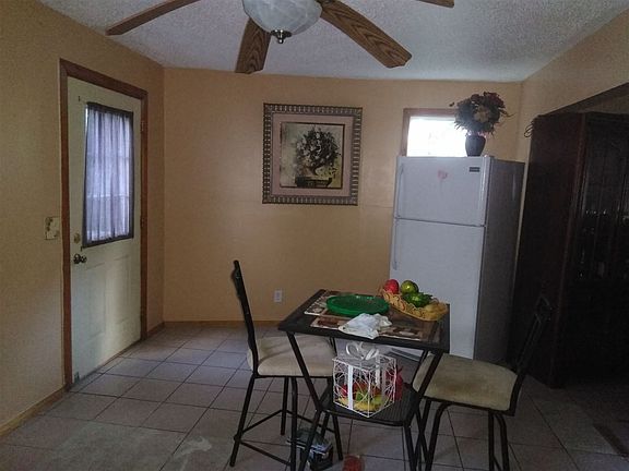 5th image of 604 Garver Ave