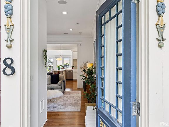 5th image of 8 Mateo St