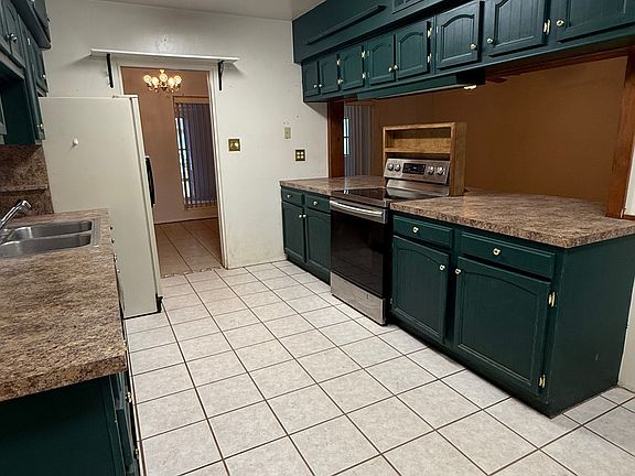 4th image of 1506 Bryan Cir