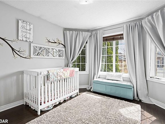 4th image of 48 Forest Dale Dr
