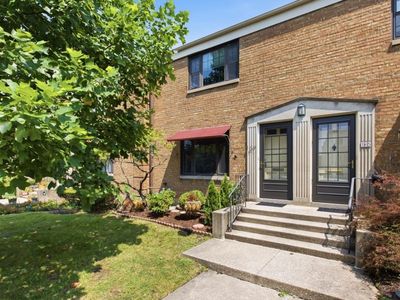 167 Fellows Ct #167, Elmhurst, IL, 60126